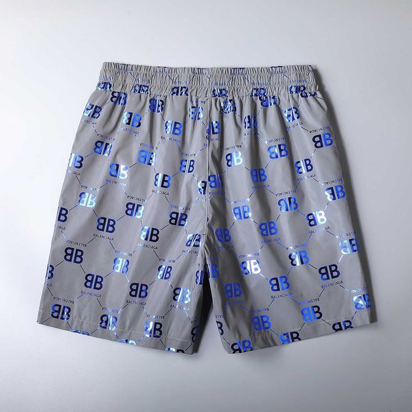 

mens designer shorts summer new mens cropped shorts 2020 summer new mens luxury designer clothes fashion pattern beachwear new, White;black