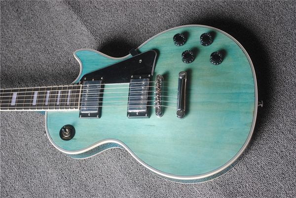 

whole blue electric guitar with mahogany body, rosewood fretboard,chrome hardwares and fixed bredge , ing
