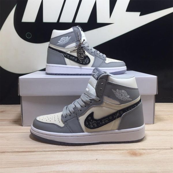 

Роскошный дизайнерский бренд Air Dior Oblique X Nike Air Jordan 1 AJ кроссовки ransparent crystal outsole кроссовки молочно белые баскетбольные туфли Kanye TripleBasketball Shoes