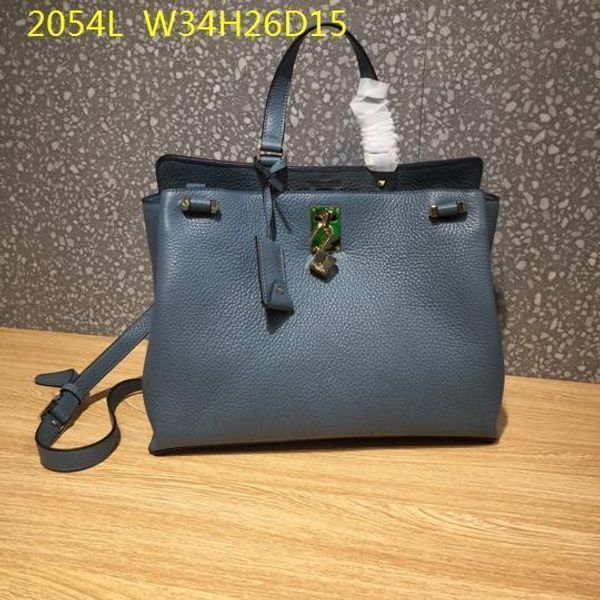 

2018 new leather totes women outdoor favorite casual bags imported lichee real leather soft sturdy touch with hidden pocket inner