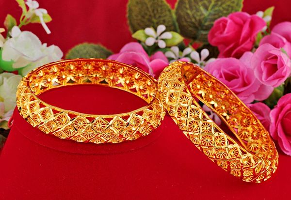 

1 pcs fashion royal bangle hollow new arrival jewelry women gift luxury 18k yellow gold filled lady bangle bracelet charm promotion, Black