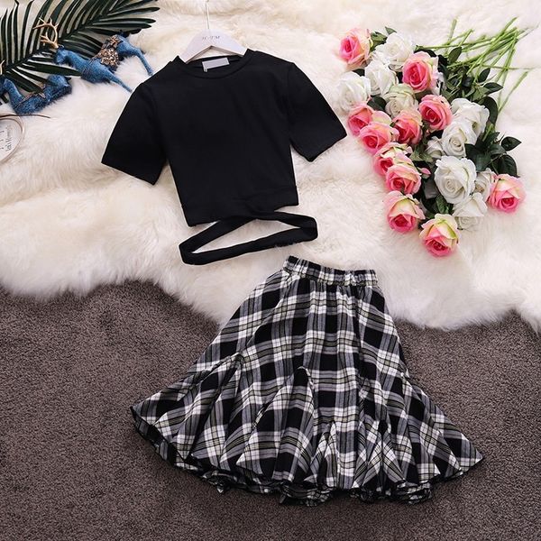 

taotrees woman charlene collar short-sleeved t-shirt high waist plaid fluffy skirt set female, White