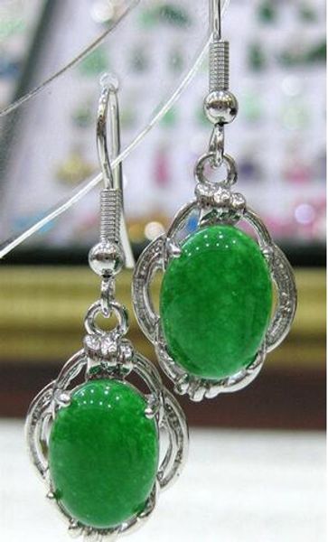 

noble dama verde natural jade pendientes, Silver