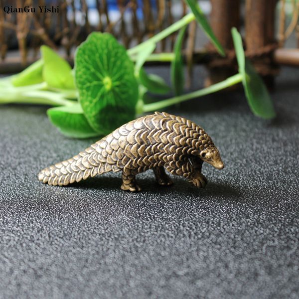 

antique bronze mini pangolin statue miniatures figurines copper pangolin model ornaments deskdecoration accessories car key, Silver