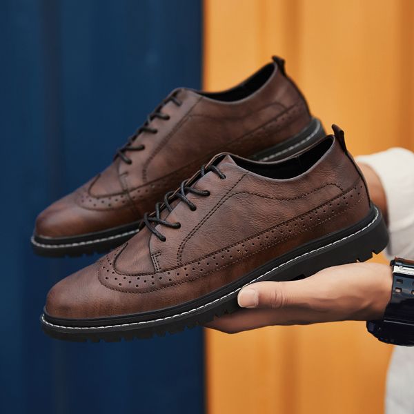 

new fashion brogue shoes men gentleman business oxford male casual leather retro formal office footwear brown black khaki
