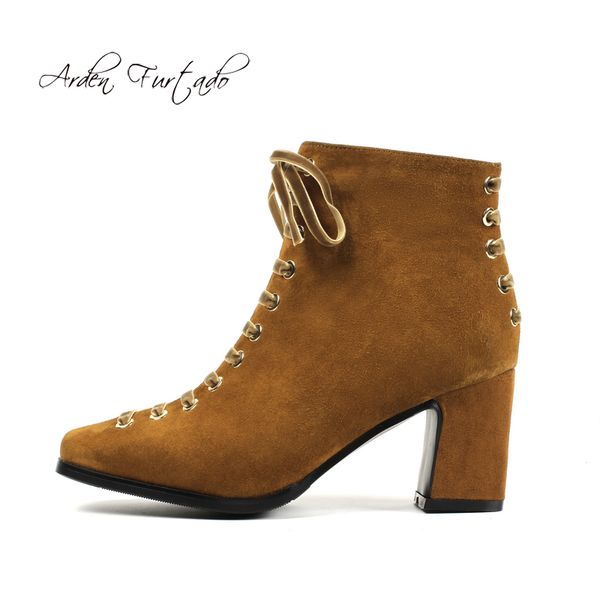

fashion women's shoes in winter 2019 chunky heels women's boots short boots cross lacing zipper ladies concise mature, Black