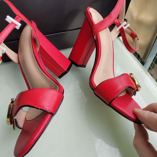 

europclassic high heeled sandals coarse gold letters leather luxuryr suede woman shoes metal buckle for gold letteer sandals, Black