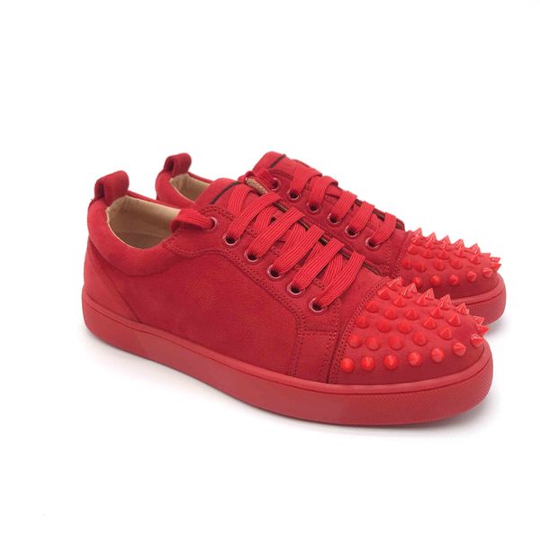 

2019 spike low cut highr shoes leather suede with box studded men women running sneakers