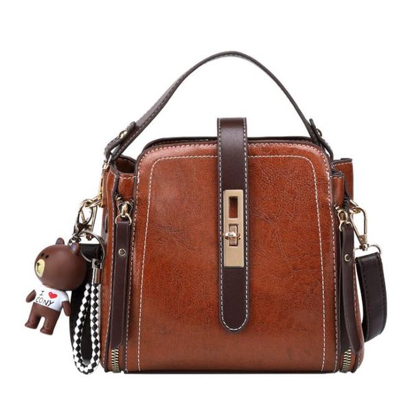 

европа и америка горячей продажи кожа небольших сумки женщины новые тенденции моды чистое красное женская сумка супер огонь ретро плечо диаг