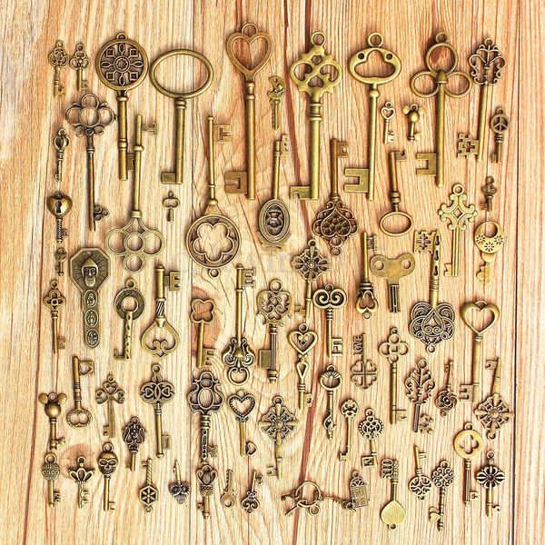

setof 70 antique vintage old lookbronze skeleton keys fancy heart bow pendant