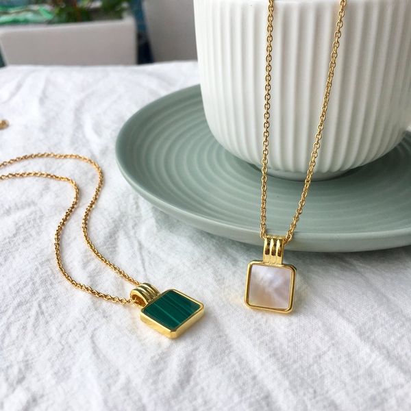 

new niche european and american french retro geometric necklace malachite necklace white shell necklace 45cm length
