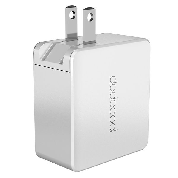 

dodocool 30w dual usb wall charger with quick charge 3.0 power adapter with foldable us plug for lg g5 / htc one a9 / xiaomi mi 5 / letv le