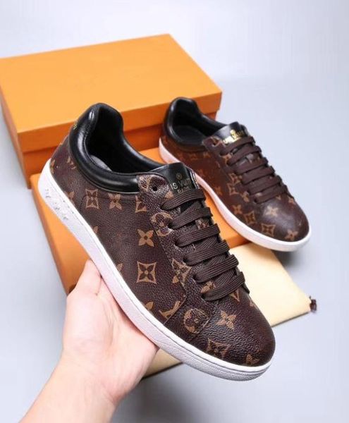 

Sapatos ocasionais sportshoes888