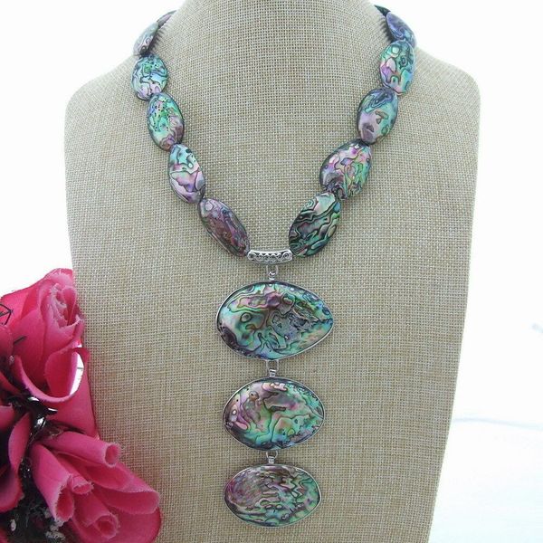 

20" paua abalone shell pendant necklace, Silver
