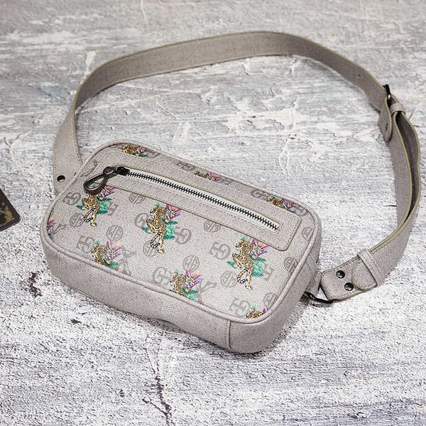 

retro literature and art chest pack cool embroidered shoulder bag korean-style youth korean-style wallet mobile phone bag fashio