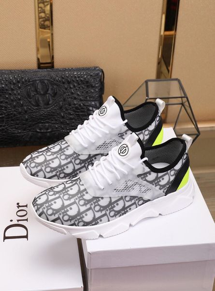 

Sapatos clássicos ikdksdkiern