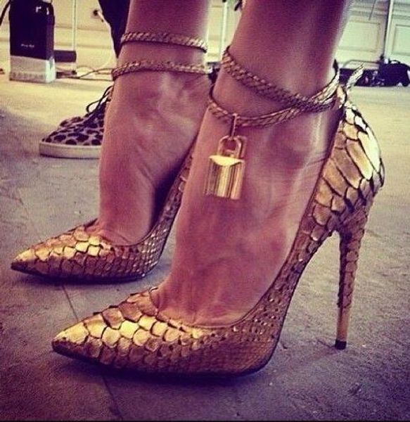 

gold lock заостренный стилет sexy fashion high heels дизайнерская обувь женщины люкс тонкий высокий каблук обуви multi-colors pump женская о, Black