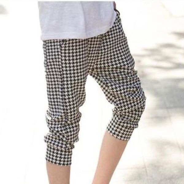 

korean version of large size men's men's houndstooth sports casual cropped pants tide summer 7 pants feet, White;black