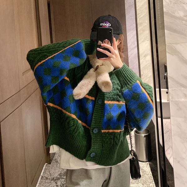 

2020 new fashion knitted korean crew neck cardigan buckle sweater women checkered splice color matching twist, White
