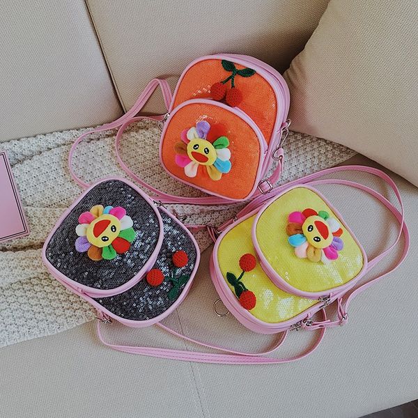 

small shoulder girl's shoulder children's messenger bag cartoon sequins small bag children's gift various back methods
