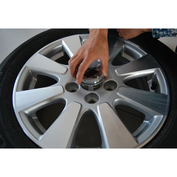 

new vehemo 12 led fashion attractive car auto energy saving solar flash light decoration color wheel decoration