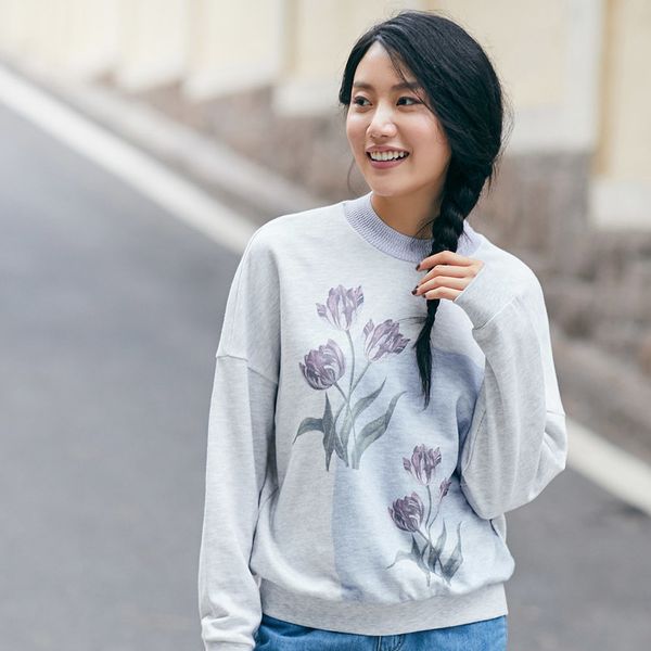 

надев широкий, круглая шею hoodie, неподвижный инман, Black