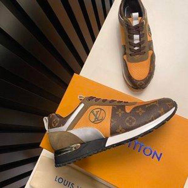 

2020ss comfortable man sneakers breathable lace up running casua high quall running shoes run away shoes gold decoration38 -45, Black