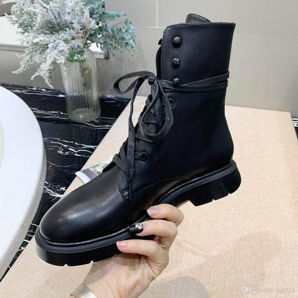 

star with the same paragraph leather high-handsome british wind in the tube martin boots 2019 autumn new thick bottom boots