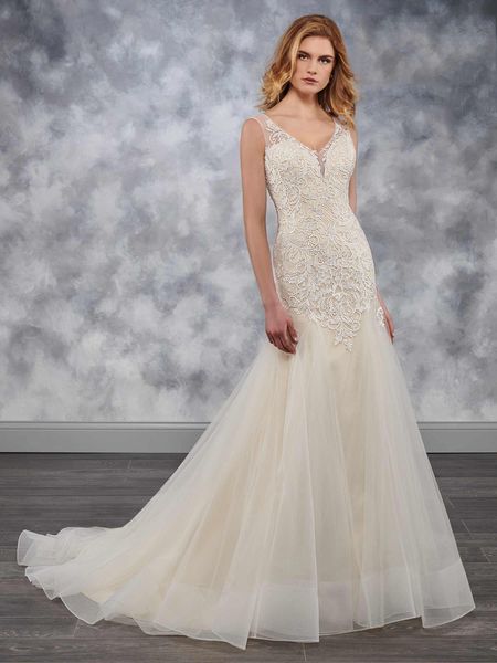 

noble ivory/champagne v-neck applique mermaid wedding dresses bridal pageant dresses wedding attire dresses custom size 2-18 kf1219236, White