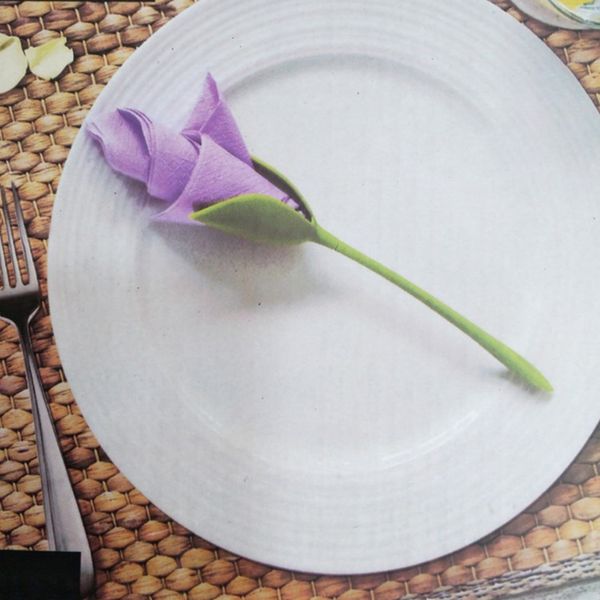 2019 Christmas Restaurant Plastic Creative Leaf Paper Towel Flower