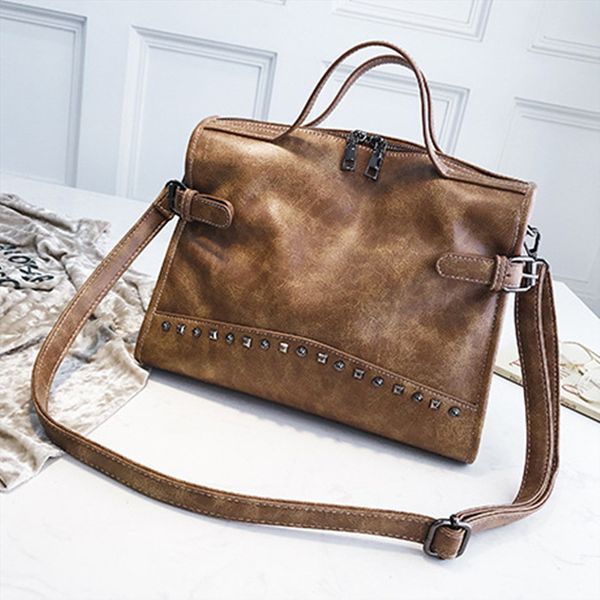

new chaohua korean version baitao slant bag atmospheric single shoulder personal hand rivet bagwomen shoulder bag