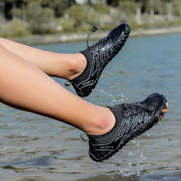 

2019 men women aqua shoes summer beach wading shoes swimming quick-drying breath mesh rubber non-slip on surf beach