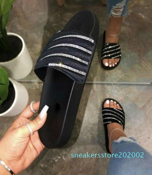 

2020 pink rhinestone bright diamond slippers summer new candy color flat women sandals beach non-slip durable bling bling slides s02, Black
