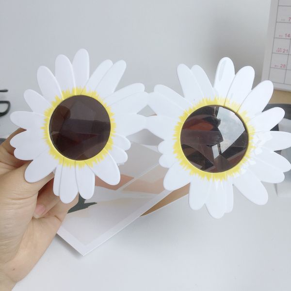

sunflower funny party glasses sunglasses party picnic p daisies tiktok creative sunglasses, Silver