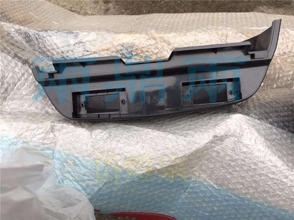 

this rear license plate lamp frame for land cruiser prado 4000 2003-2009 oem:81696-60011