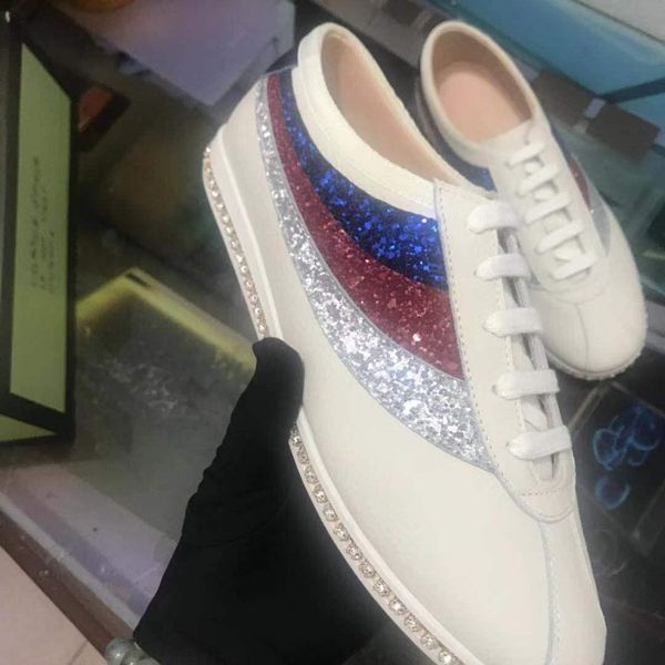 

The new 2019 pring fall men 039 lei ure port be t elling mall white hoe triped glitter leather hoe fa hion luxury