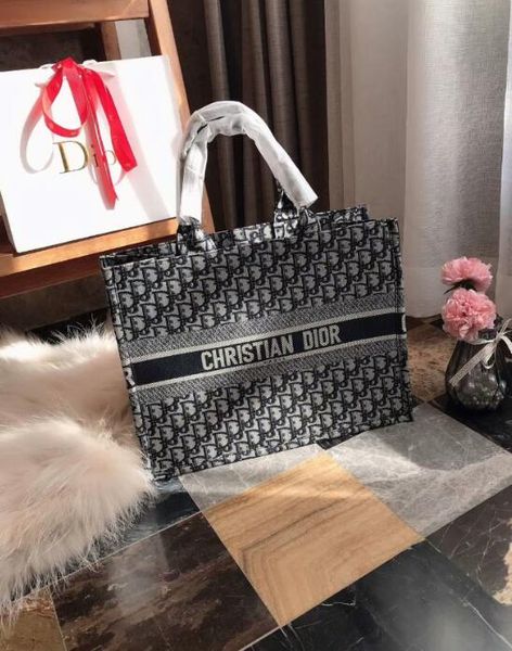 

2019 new fashion men and women high quality pu shoulder bag Messenger bag shoulder bag free shipping 206