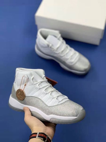 

2019 new original version carbon fibre 11 wmns metallic silver 11s womens shoes