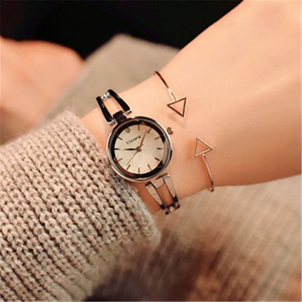 

Женский Браслет Европейский Ретро Маленький Циферблат Наручные Часы Оптовая Про