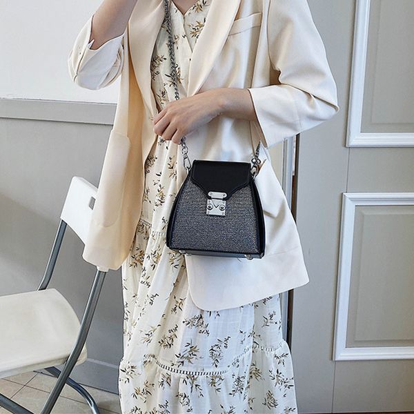 

легкий роскошный дизайн дикие блестки плечо сумка мода заклепки цепи сцепления ведро сумка текстура аппаратный замок дамы