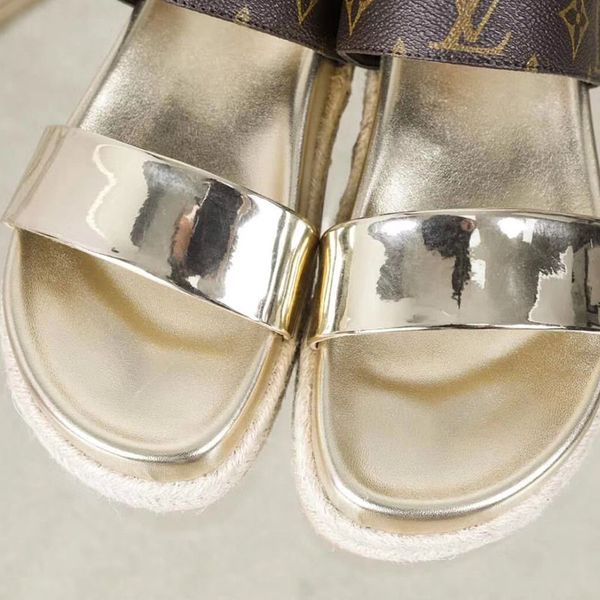 

22019 new ladies summer gladiator sandals fashion designer sandals fashion luxury designer ladies sandals size 35-40 1024, Black