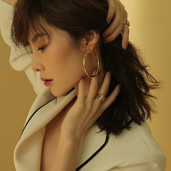 

Golden Color Hoop Earrings For Women Men Hollow Round Circle Earrings Personalized Statement Jewelry Wholesale