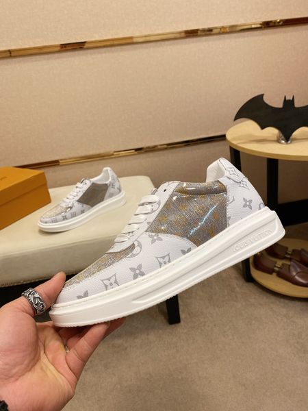 

2020 new luxury leather casual shoes men's sneakers men's shoes leather fashion mixed color original box z gwoija, Black