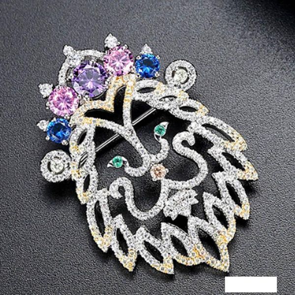 

zlxgirl классического мужских брошей ювелирных изделий короны лев животное хиджаб булавка металл медного шарф булавка пар подарки, Gray