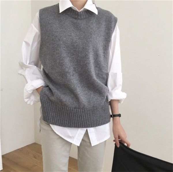 

casual women's vest round neck knitted vest literary retro wild sweater female winter fashion jacket, Black;white