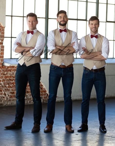 

new style groom vests 2019 slim fit groomsmens vest custom made single breasted wedding waistcoat mens vests for party, Black