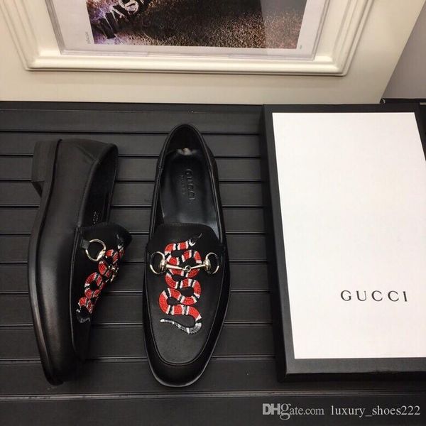 

2020 latest comfortable striped webbing leather driving shoes fashion high-end shoes high-end brand famous brand1123