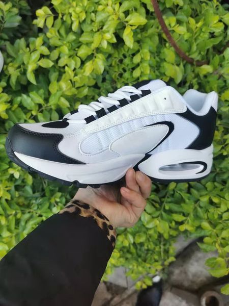 

triax 96 runner running shoes 2020 men deep emerald particle grey university red varsity royal trainers sneakers youfine wholesale discount