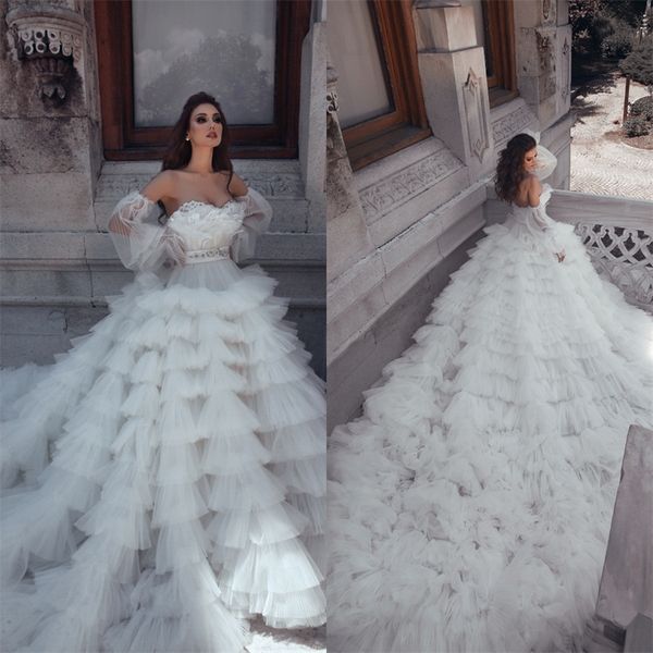 

2020 sell bridal dresses sweetheart long sleeves tiered appliqued sash wedding gown backless court train custom made robes de mariÃ©e, White