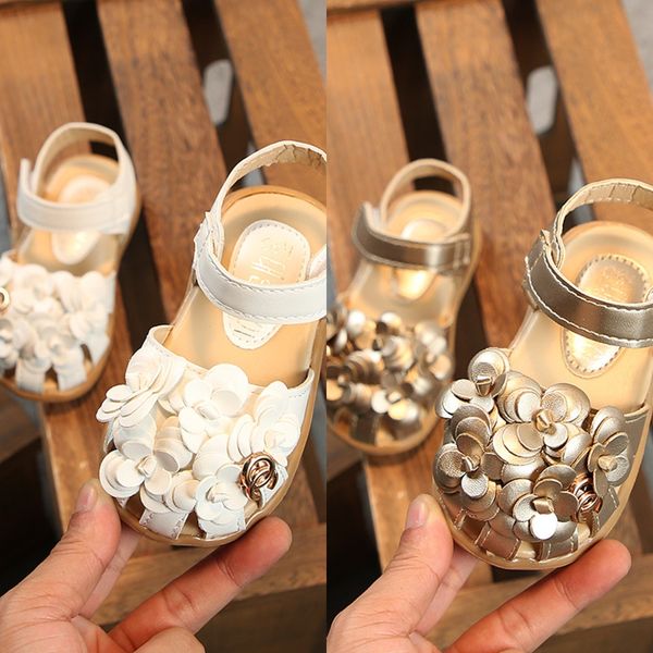 

summer 2020 girl princess girl soft sandals and sandals bottom flower baotou children's cool, Black;red